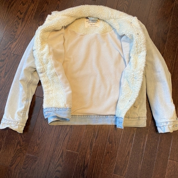 **3/$60** BUNDLE & & SAVE!!!  Garage Faux Sherpa Fleece Lined Jean Jacket Sz XS - Picture 3 of 4